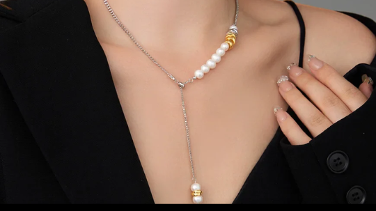 pearl necklace