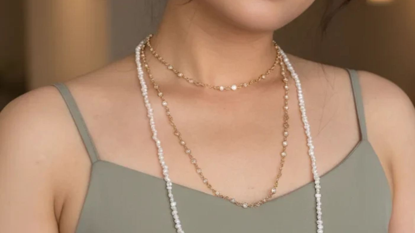 How to Layer Necklaces for Summer: A Style Guide