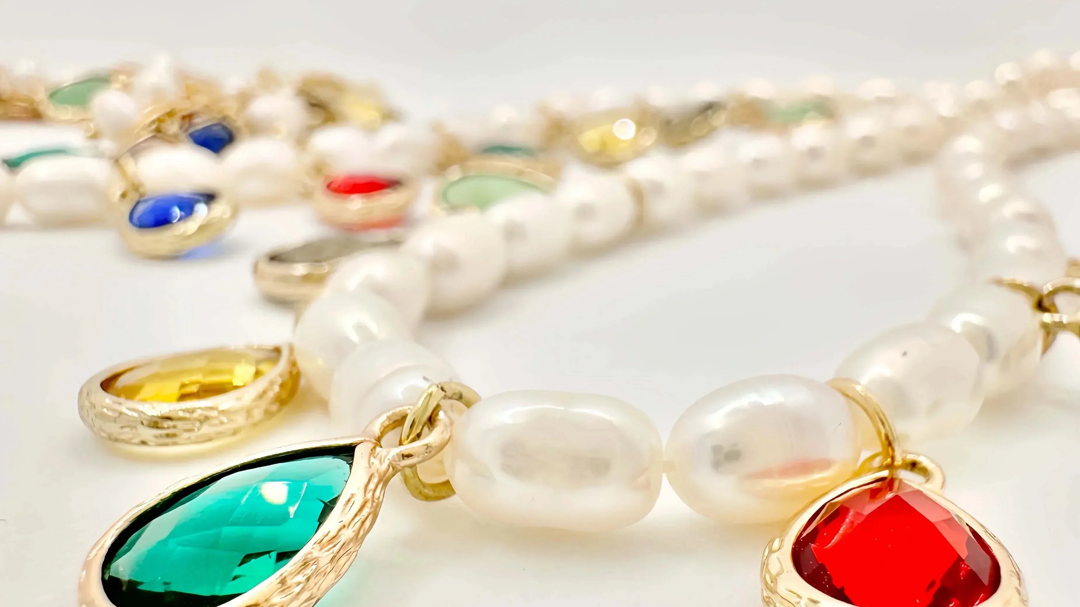 How to Buy Bridal Jewelry Sets | Complete Guide for Brides