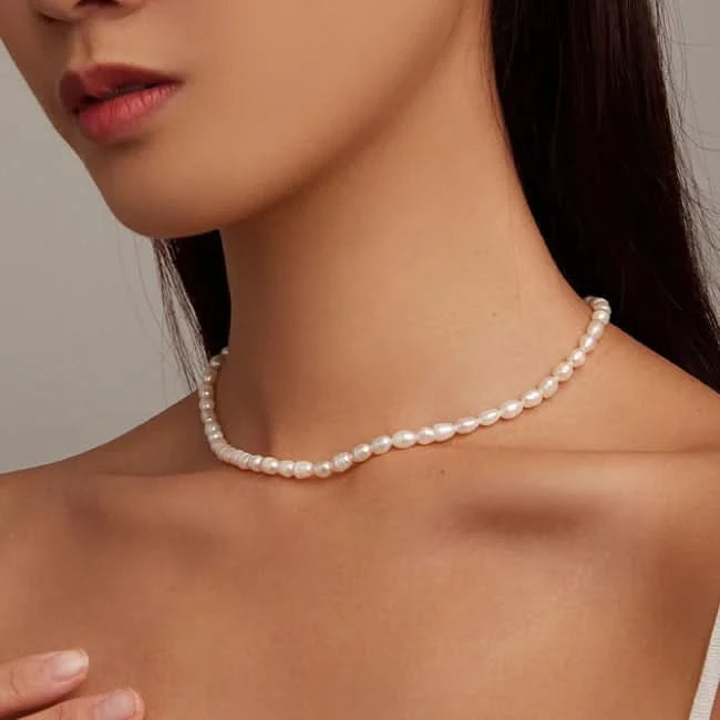 Pearl Beaded Choker