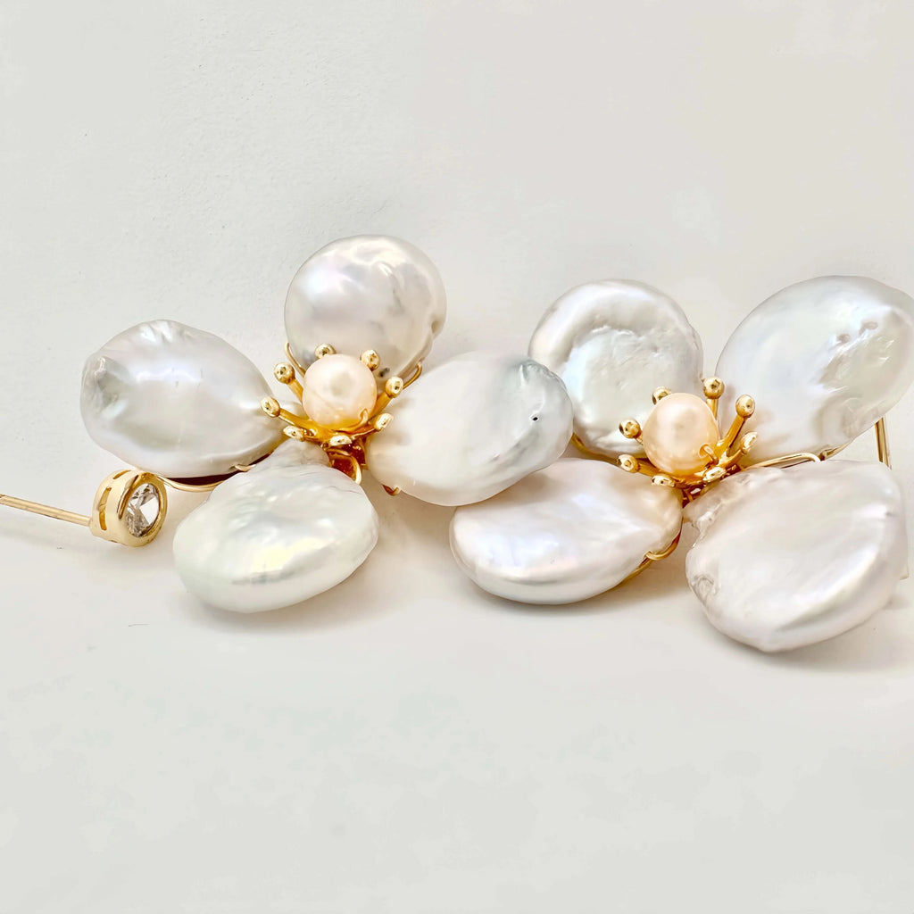 Baroque Pearls Flowers Earrings