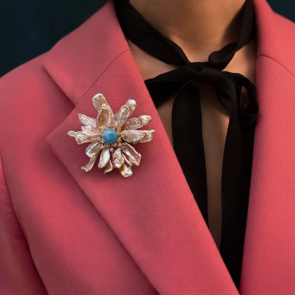 Baroque Pearls Daisy Brooch