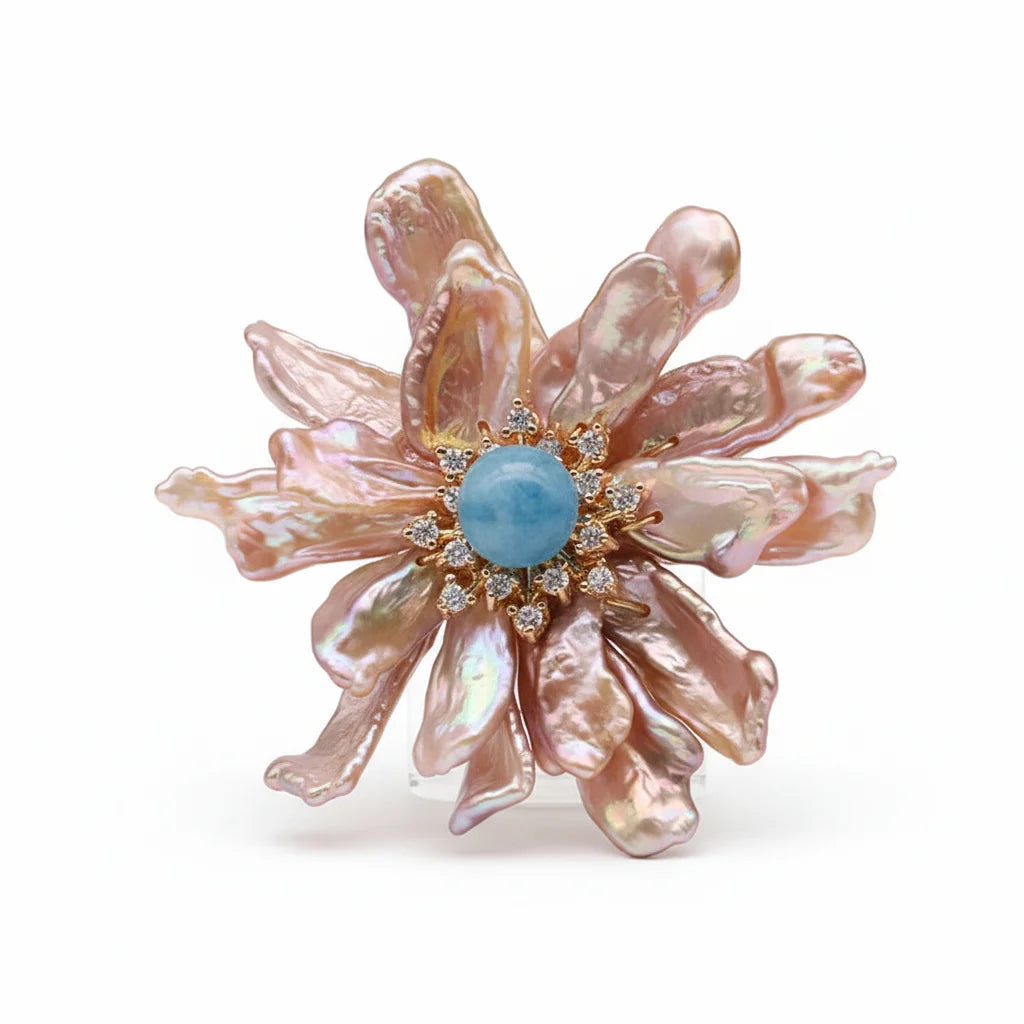 Baroque Pearls Daisy Brooch