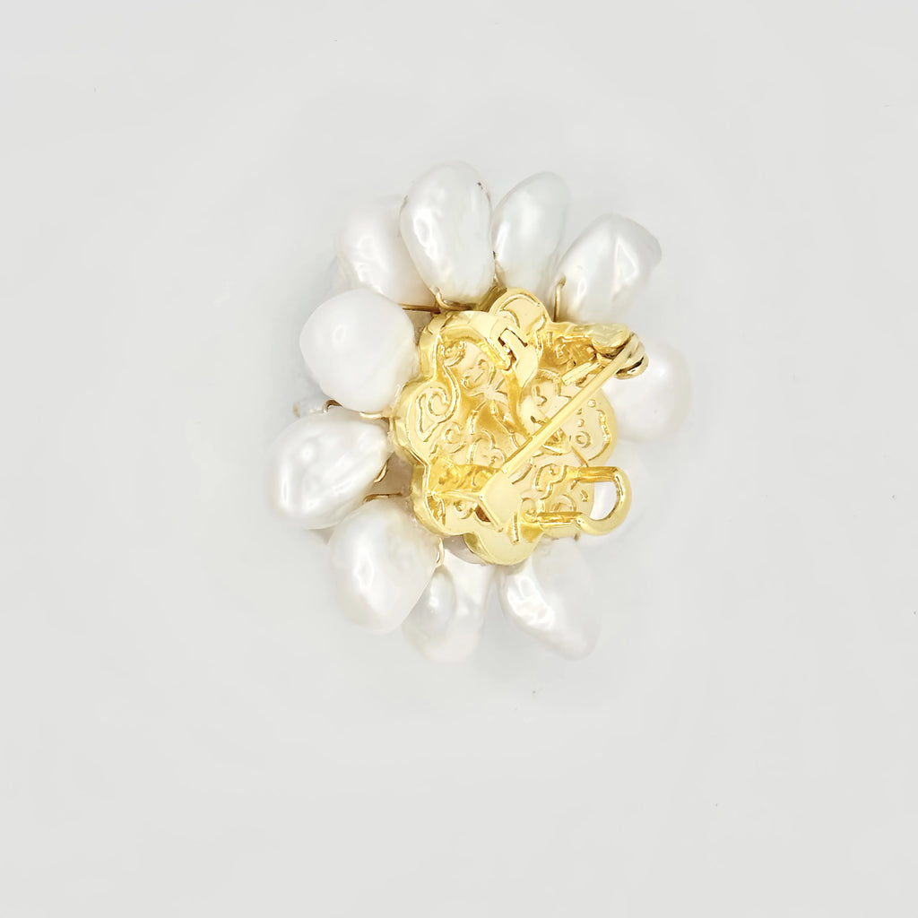 Baroque pearl flower brooch