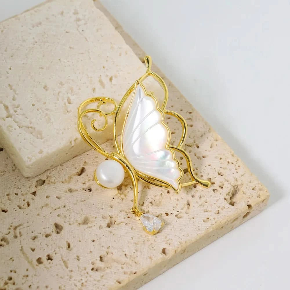 Butterfly_Mother-of-Pearl_Carved_Brooch_3