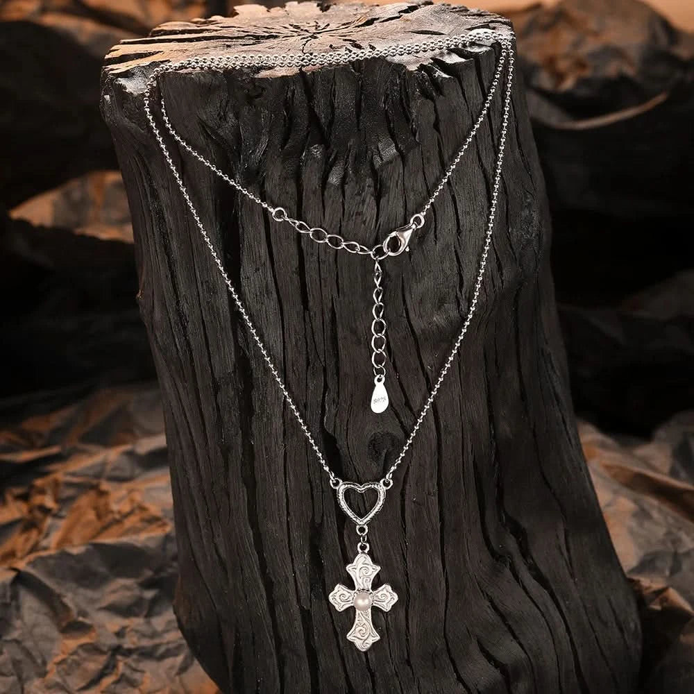silver pendant necklace