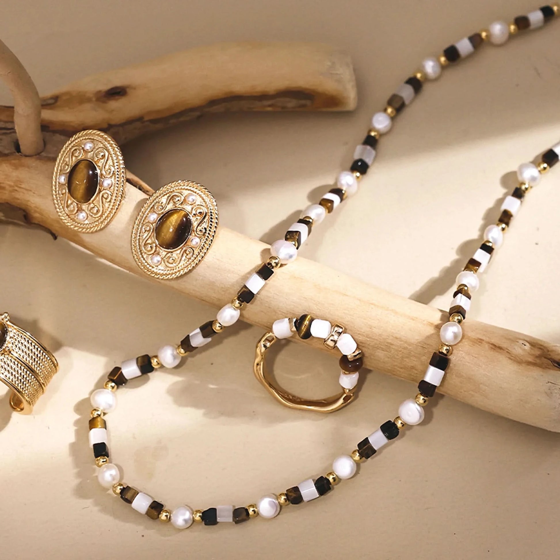 Tiger eye gemstone pearl beaded necklace