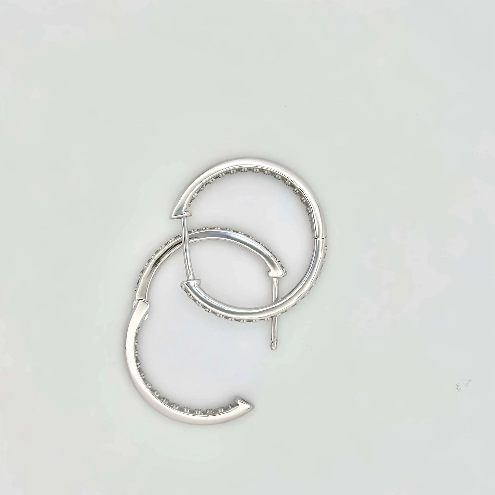 pearl earrings baroque