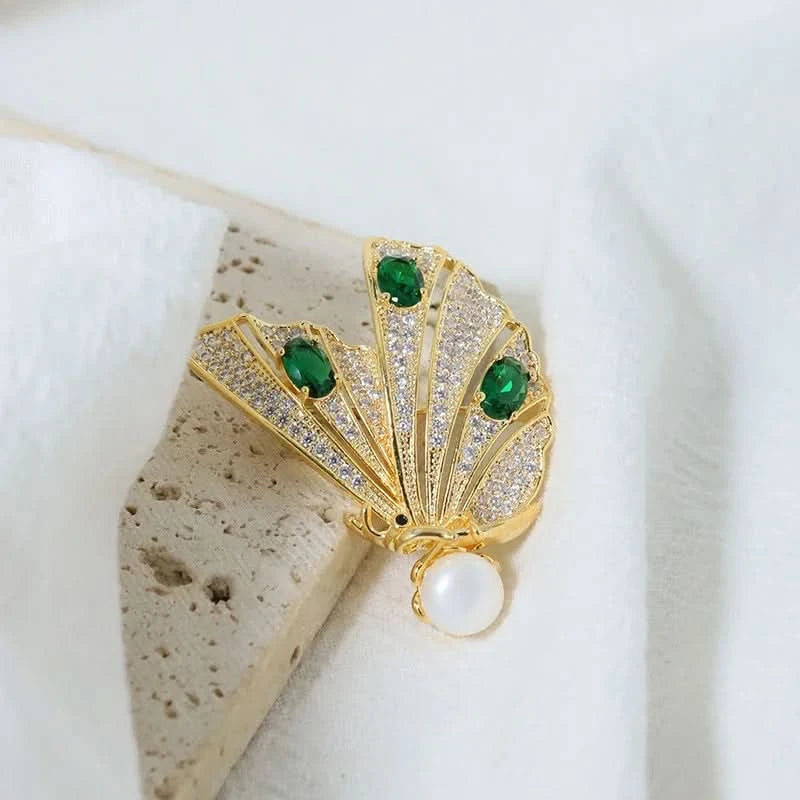 Elegant Zircon Butterfly Pearl Brooch