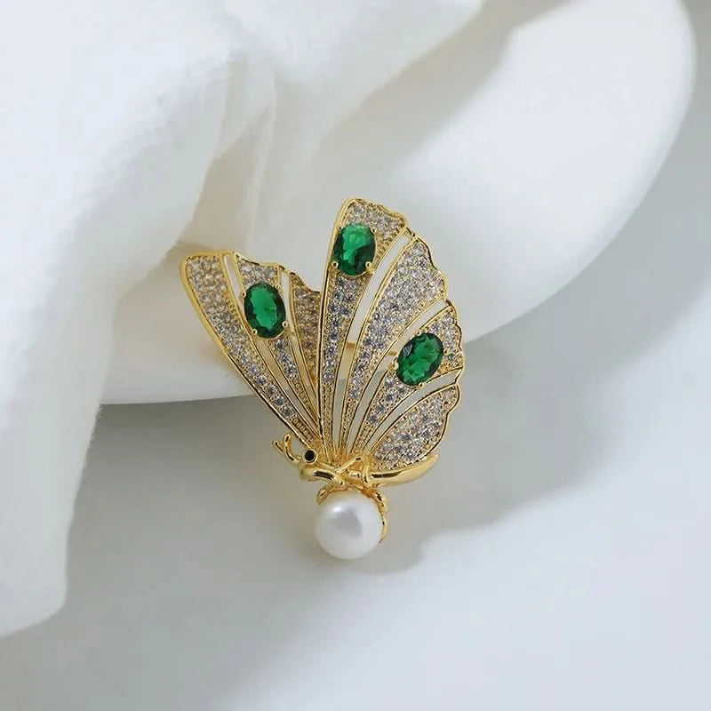 Elegant Zircon Butterfly Pearl Brooch