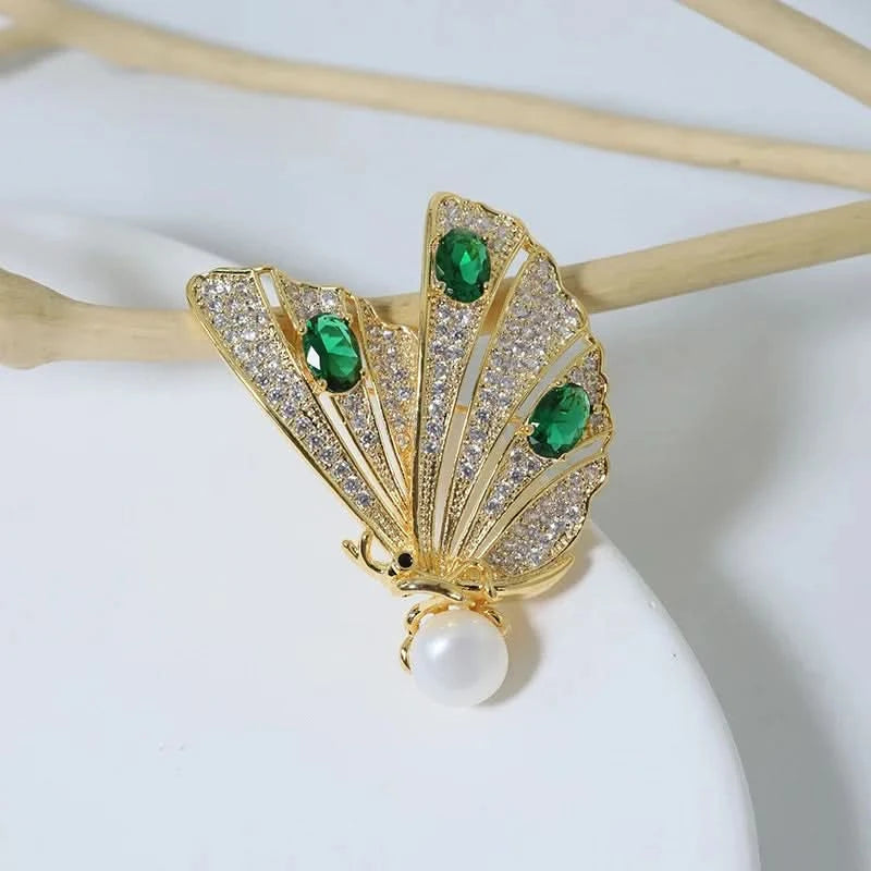 Elegant Zircon Butterfly Pearl Brooch