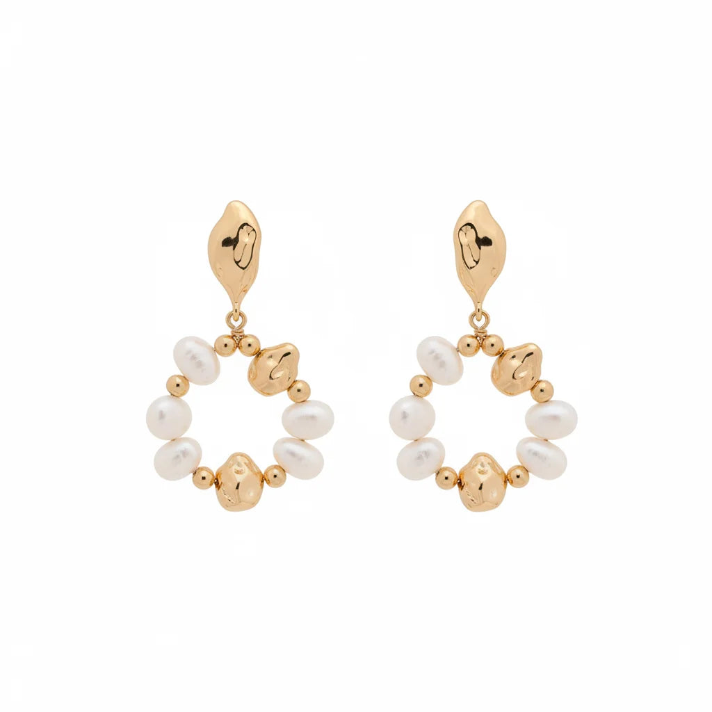 Natural Pearl Loop Earrings