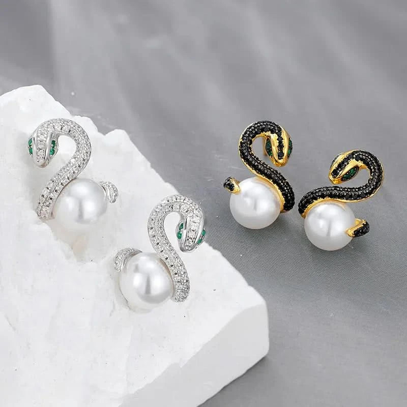 Snake Pearl Earrings – Gothic Glamour in Gold & Silver