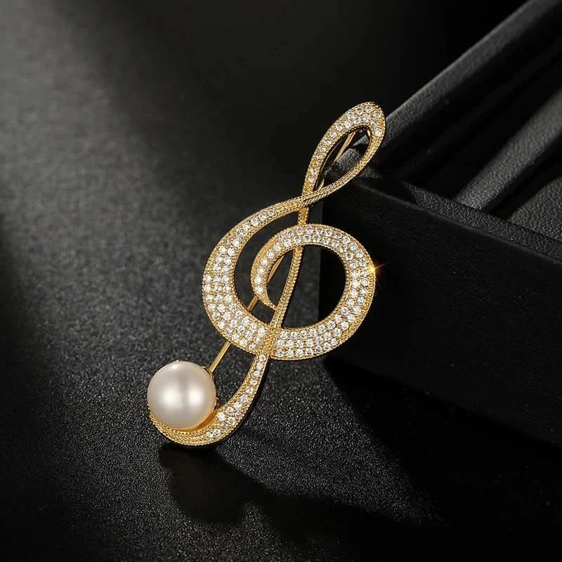 Golden Treble Clef Pearl Brooch