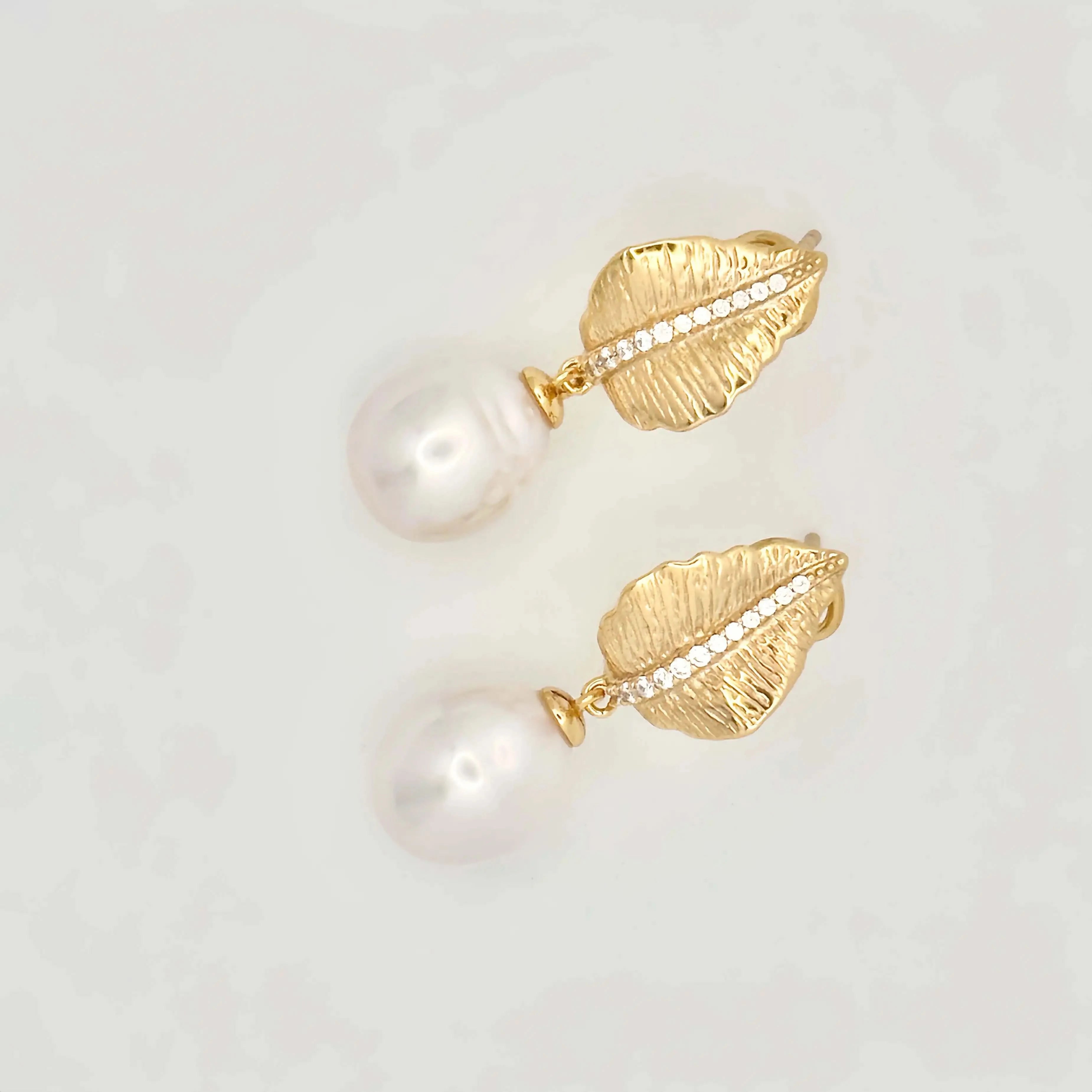 Diamond Pearl Earrings