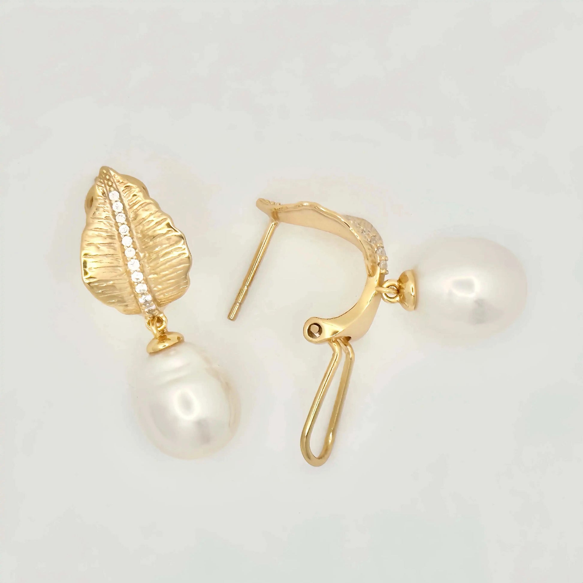 Diamond Pearl Earrings