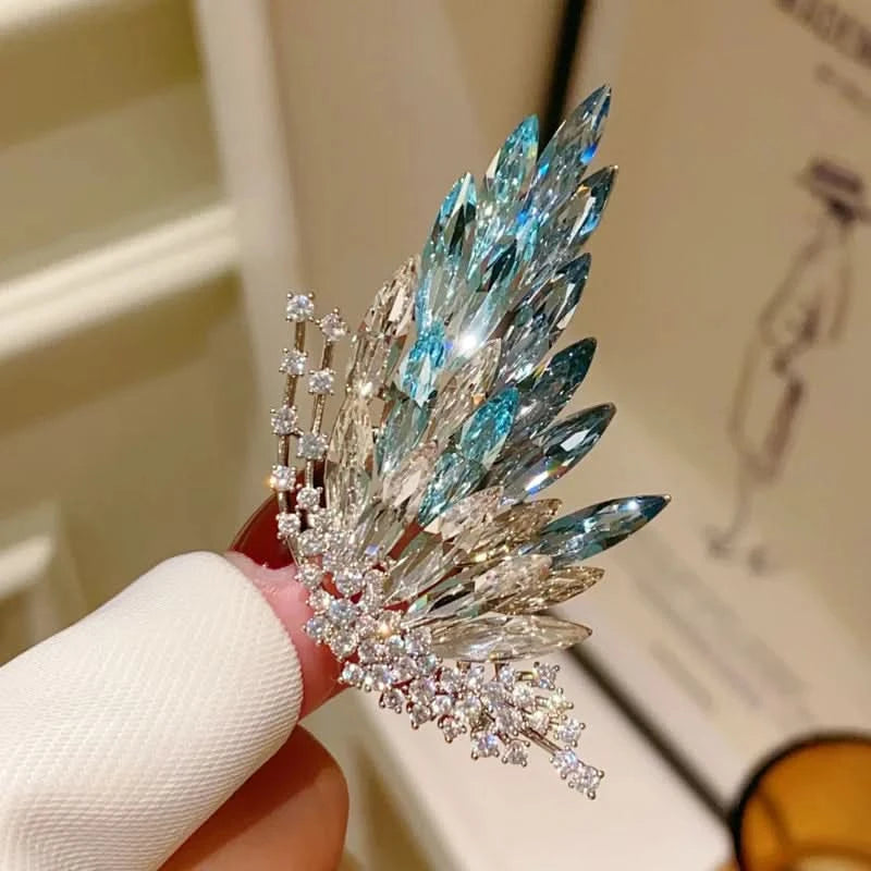 Gradient Zircon Butterfly Brooch blue