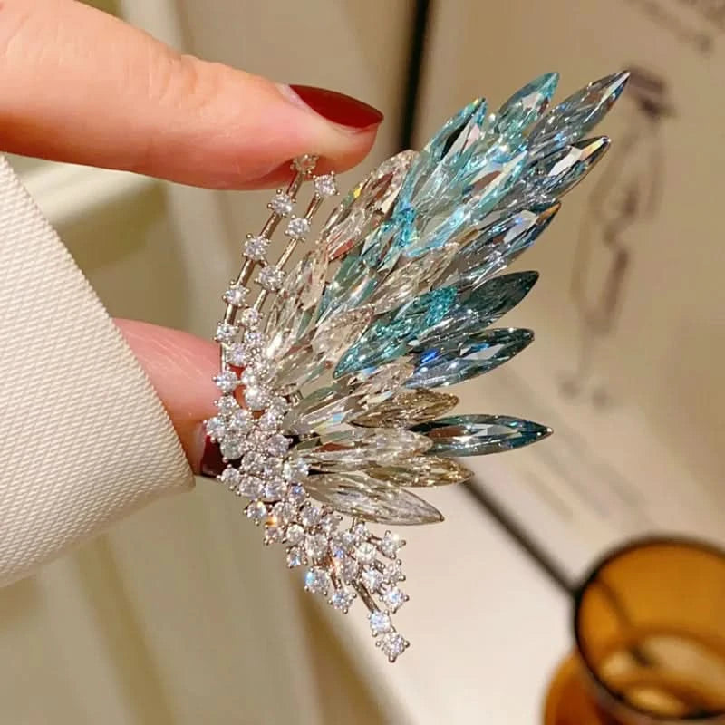 Gradient_Zircon_Butterfly_Brooch-_blue