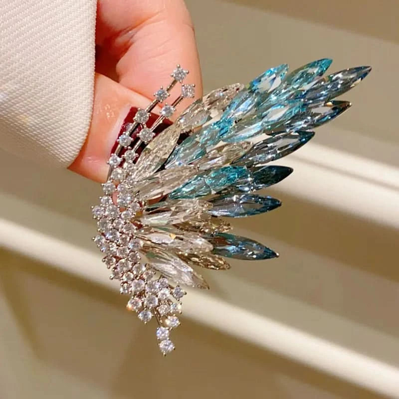 Gradient Zircon Butterfly Brooch blue