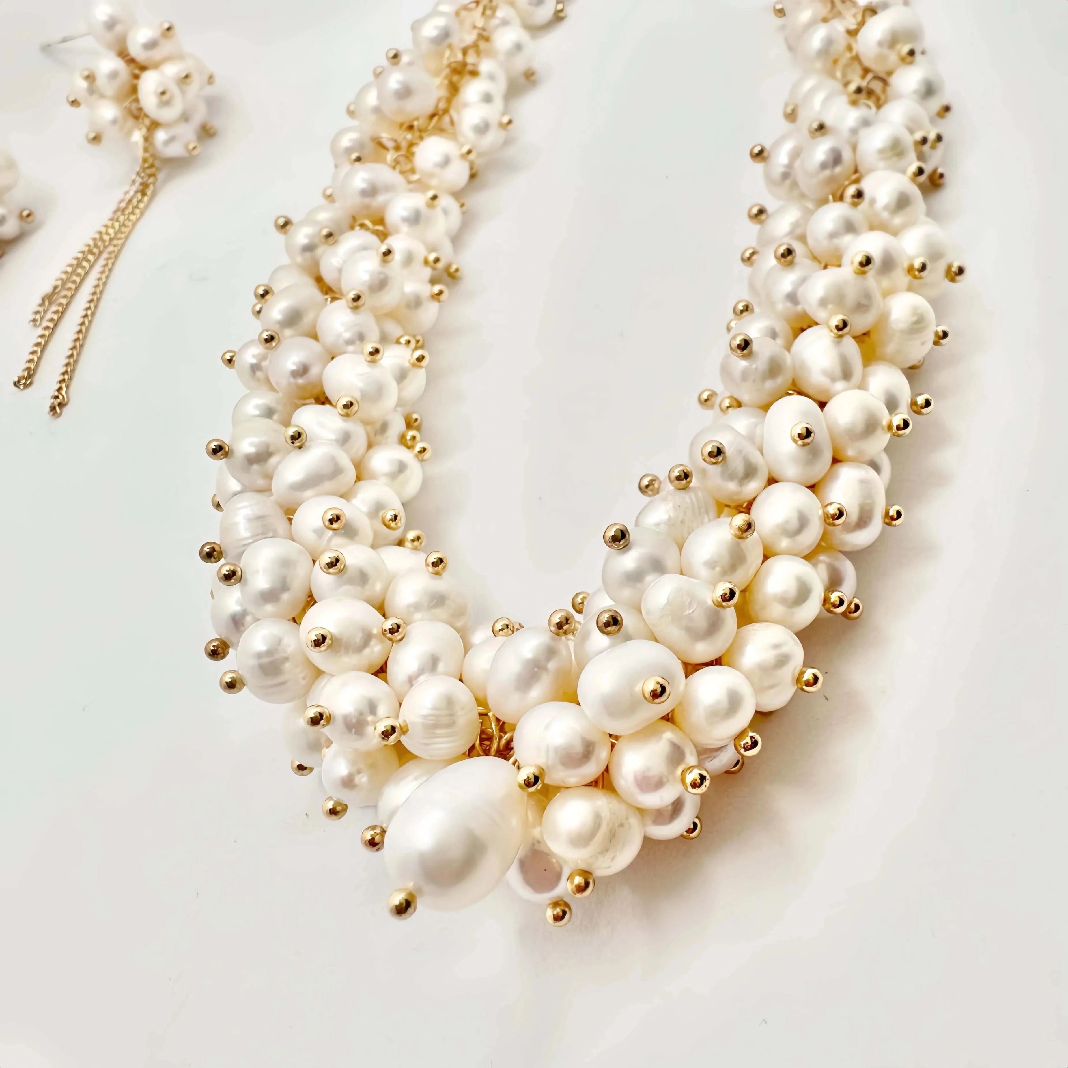Chunky multi strand pearl necklace deals