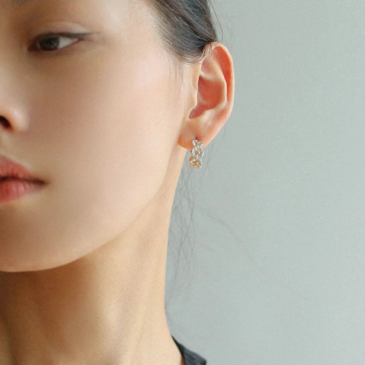 Daisy Silver earrings