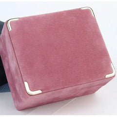 Example: Portable Velvet Jewellery Box