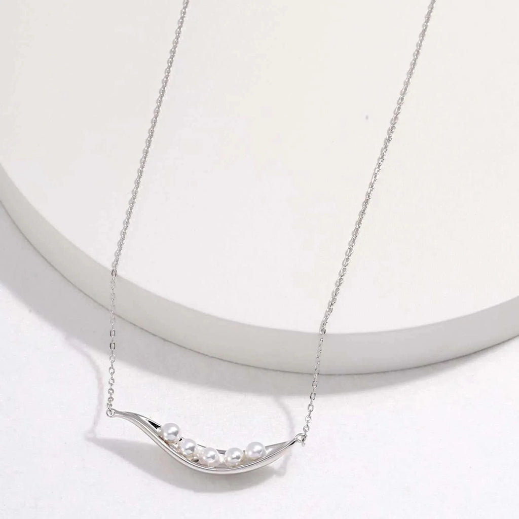 pearl charm necklace