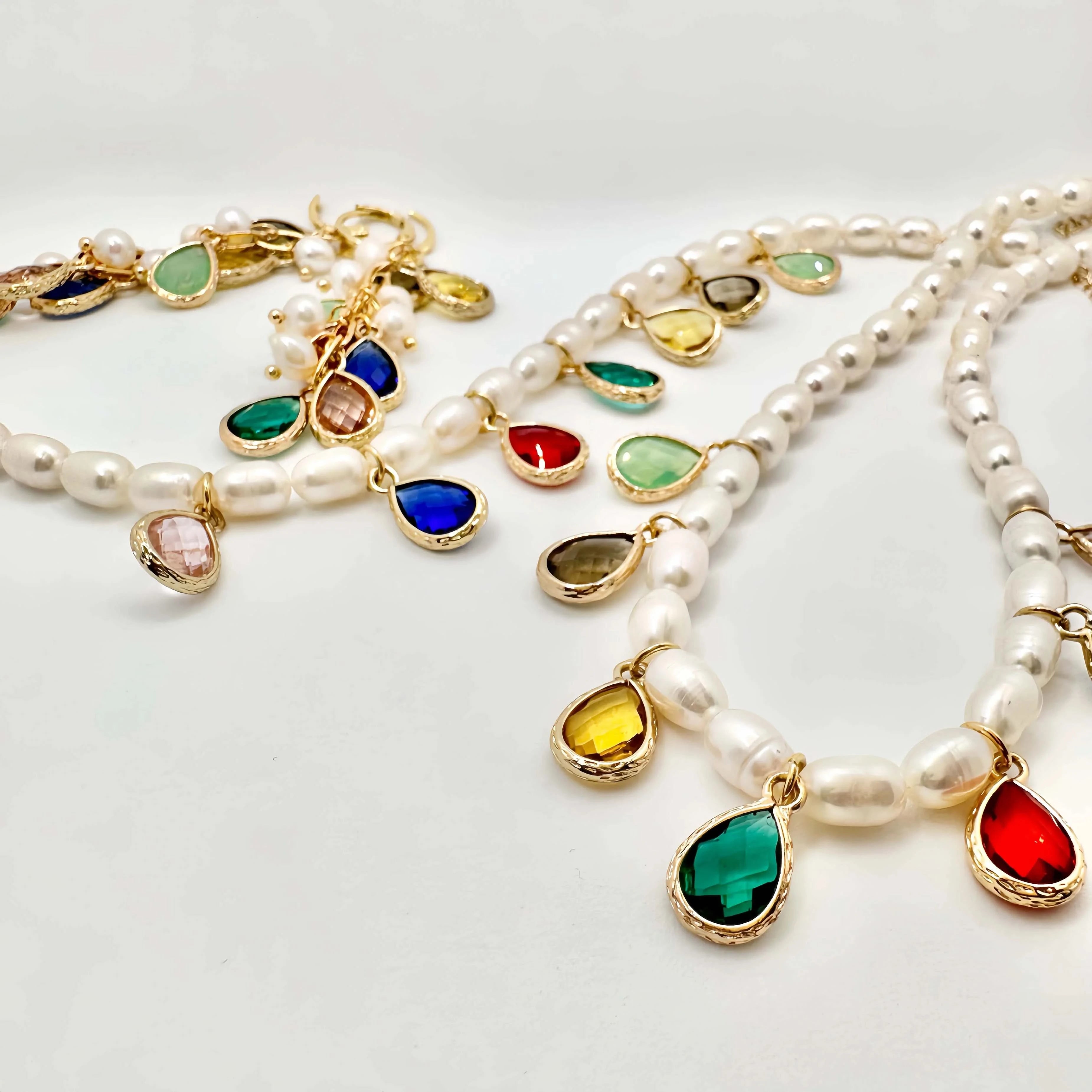 Seeds Pearl Necklace with Colorful Charms
