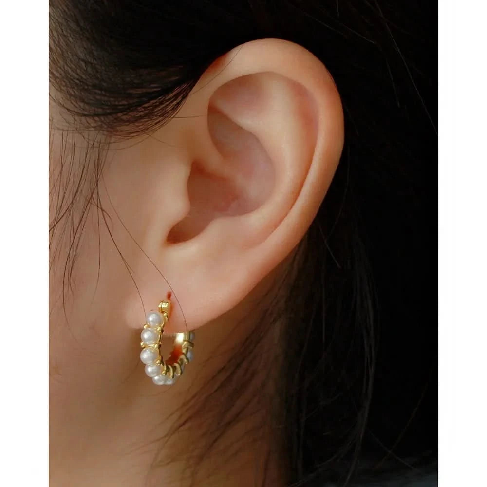 Freshwater Pearl Hoop Earring