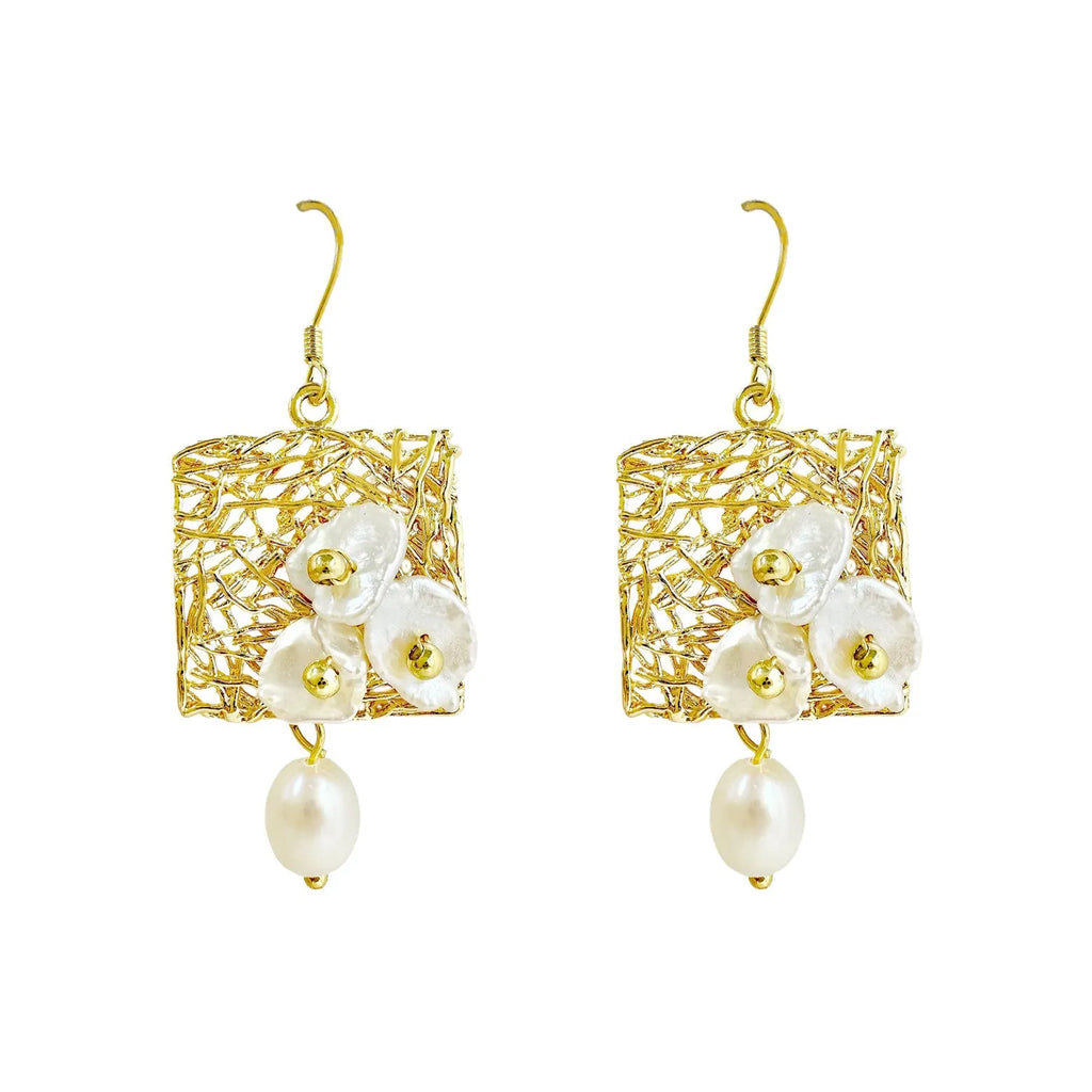 Baroque pearl set in gold mesh earrings - Angel Barocco