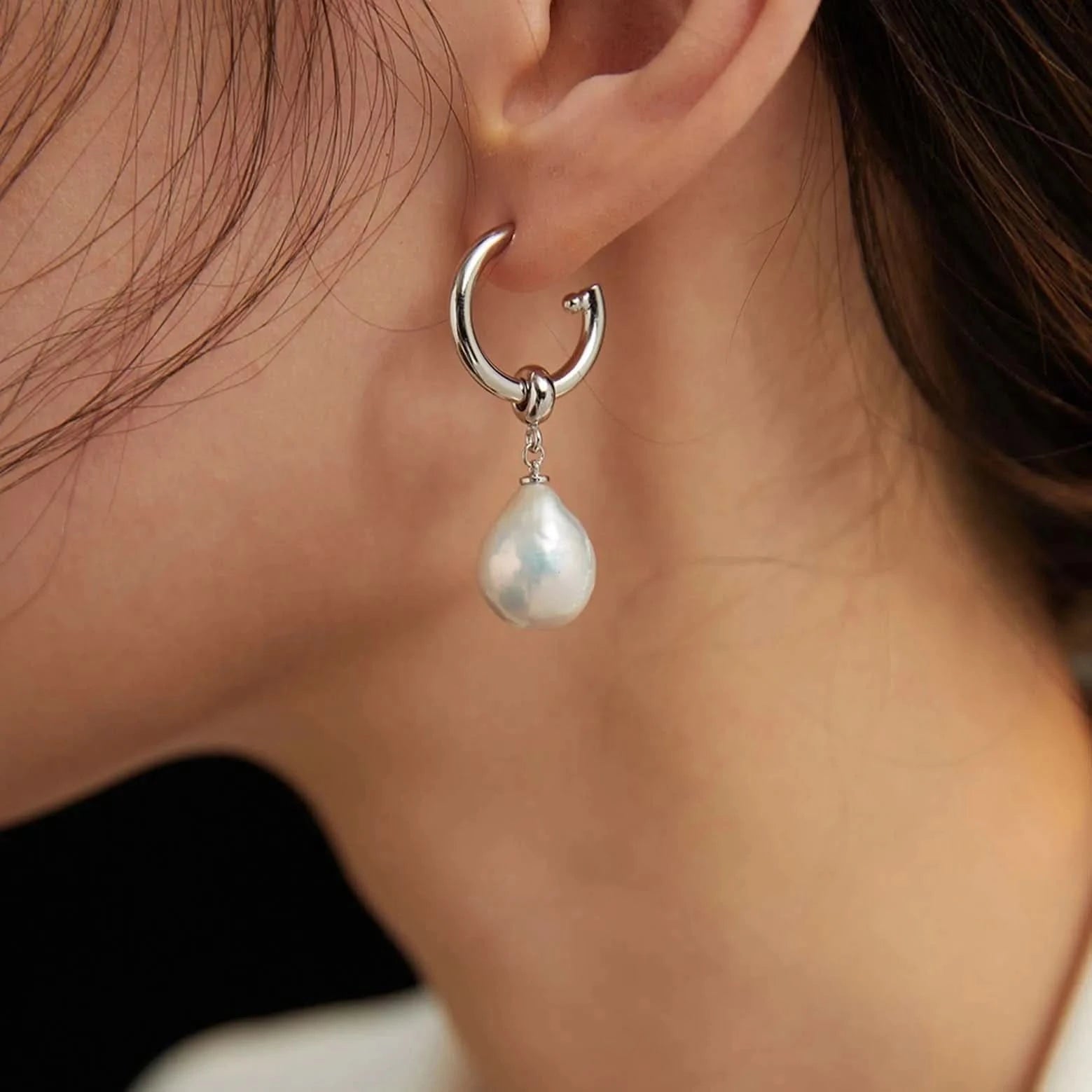 Detachable hoop Baroque pearl earrings