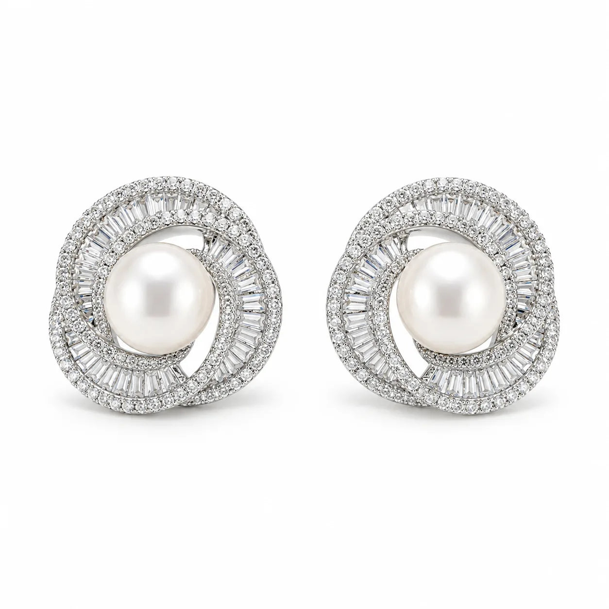 Close-up of freshwater pearl centre and interlocking crystal-set bands