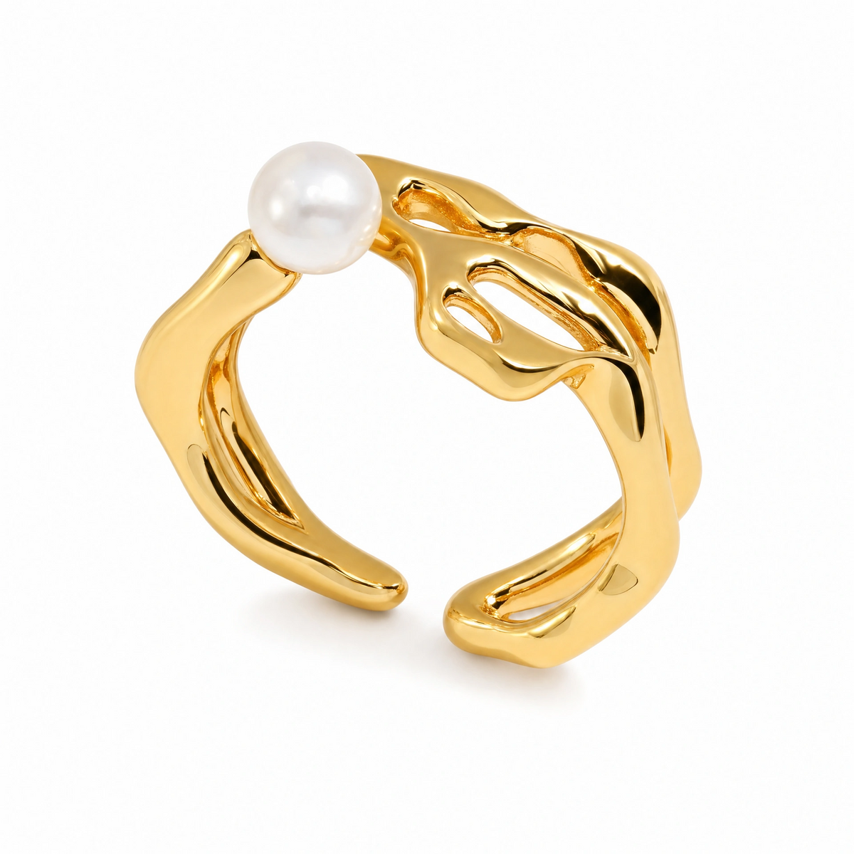 Pearl Ring features a lava desingn