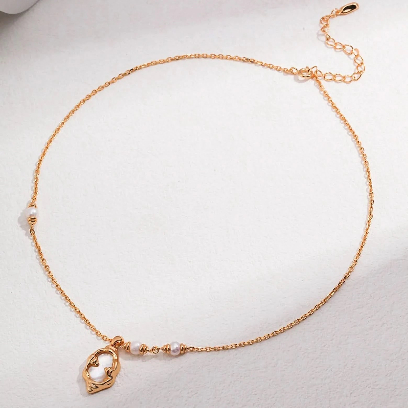 shell pearl bracelet