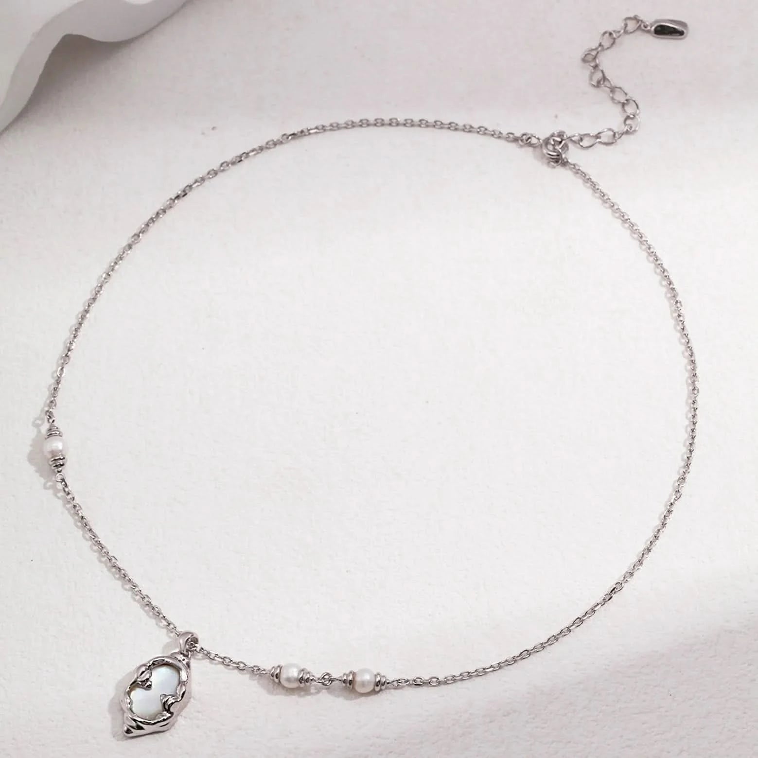 Mother shell pearl necklace - Angel Barocco