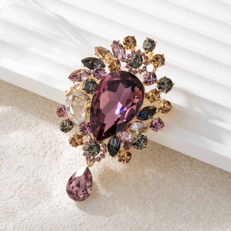 Vintage Amethyst crystal cluster drop brooch detail with faceted purple teardrop pendant