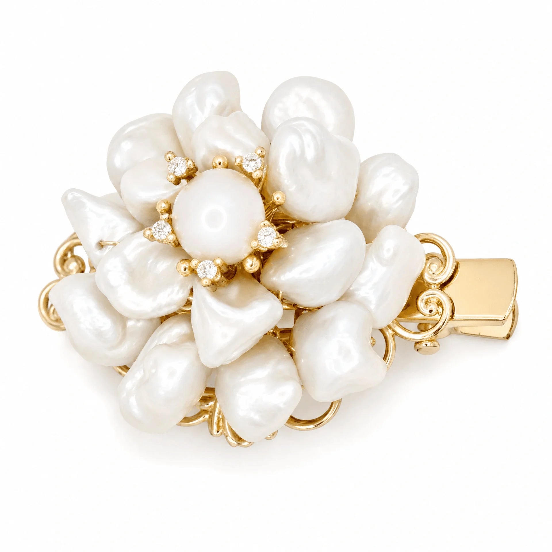 Baroque Pearl Floral Hair Clip with Golden Accents