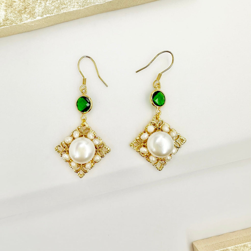 Pearl set gold earrings with Green gem - Angel Barocco