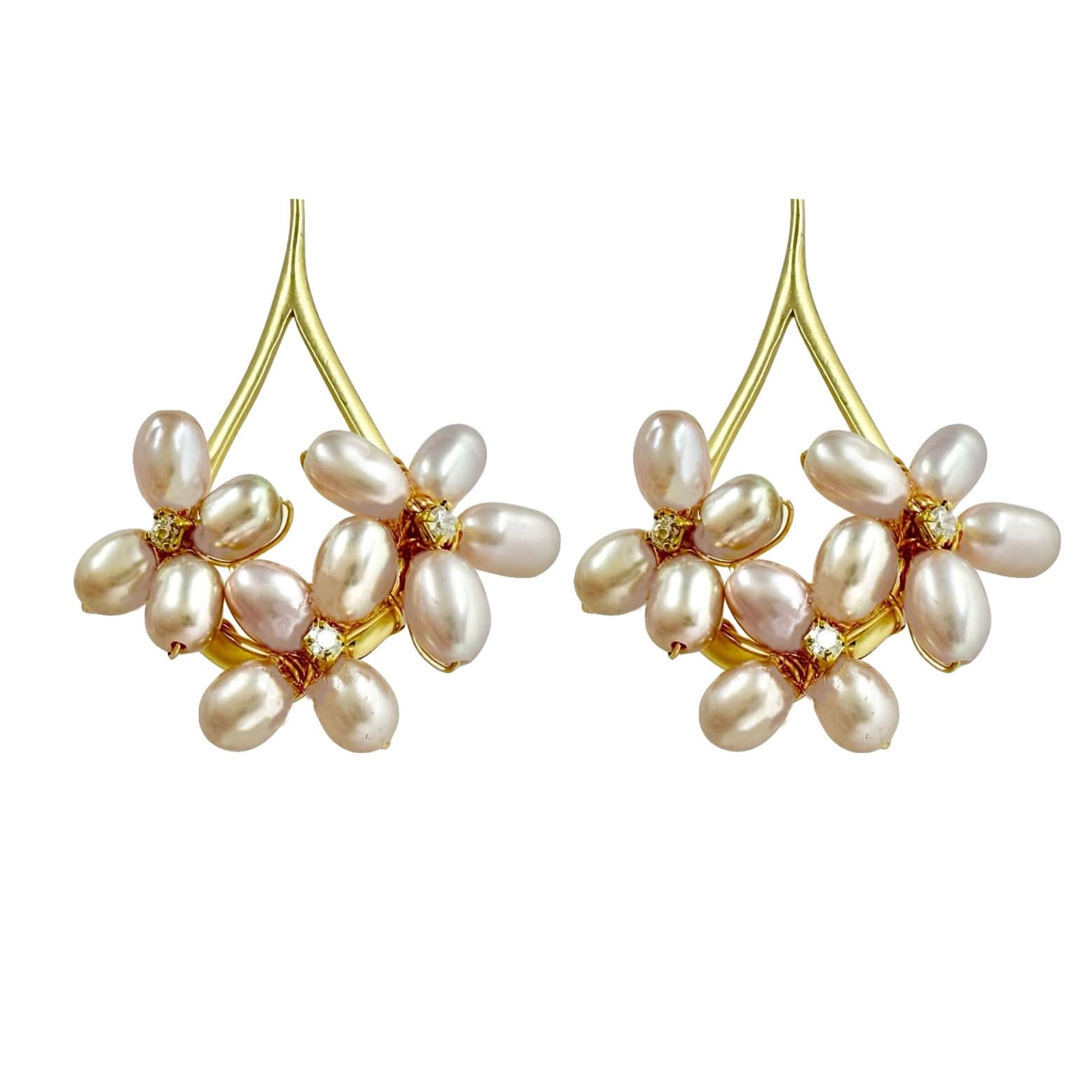 White/Pink Pearl petal gold earrings - Angel Barocco